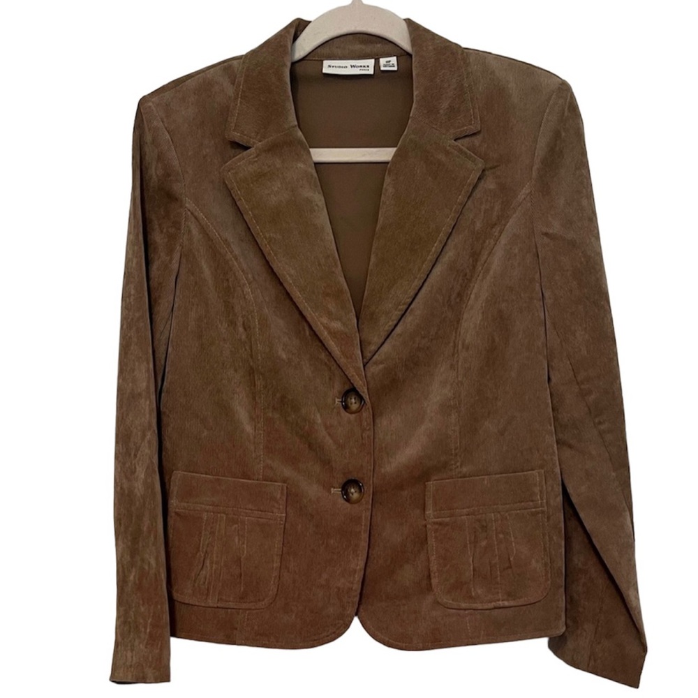 Studio works corduroy brown 2 buttons cropped blazer with pockets Size 10P
